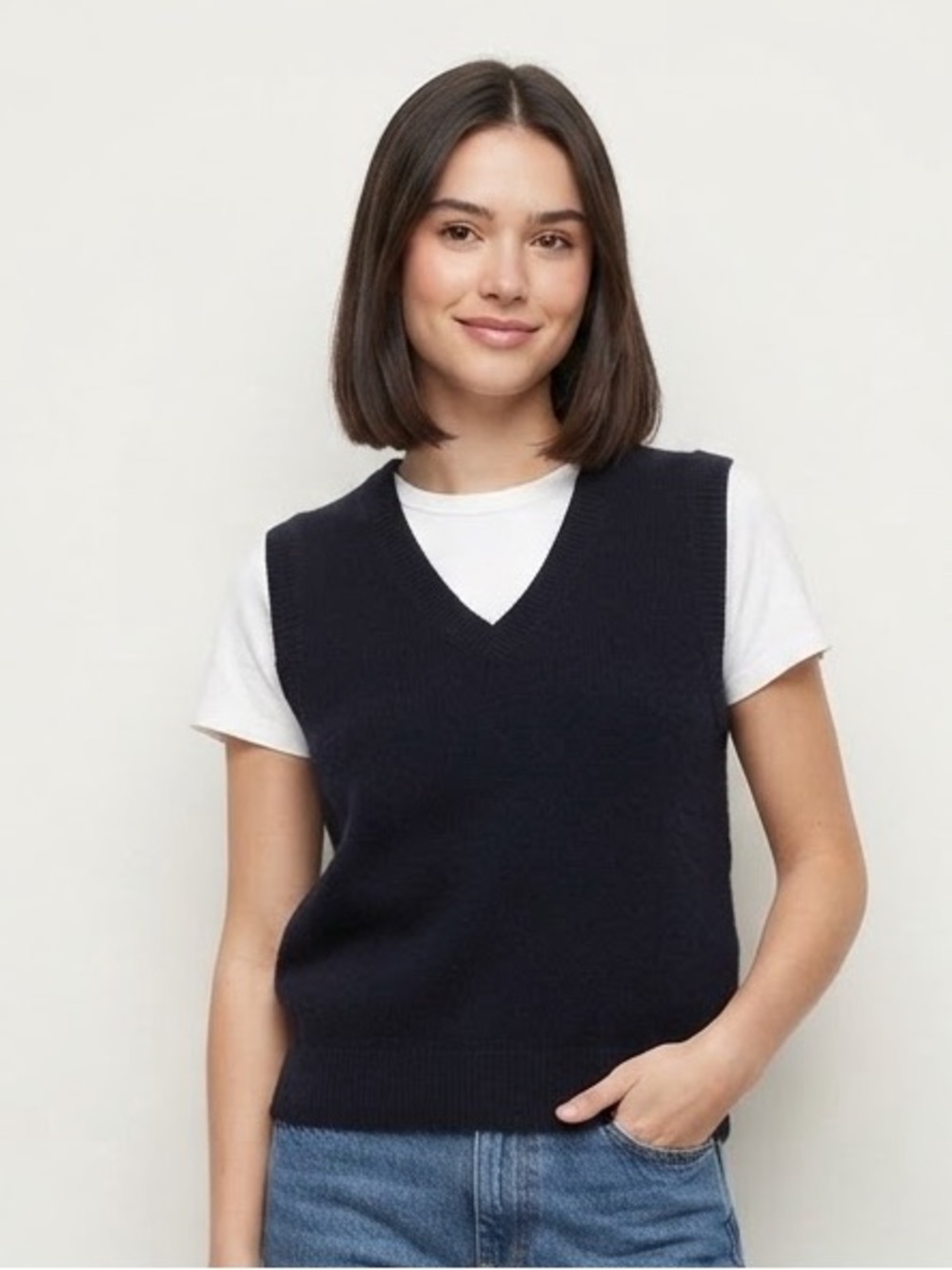 Brandy Melville Sz S Wool Navy Knit Minimalist Sleeveless Sweater Vest